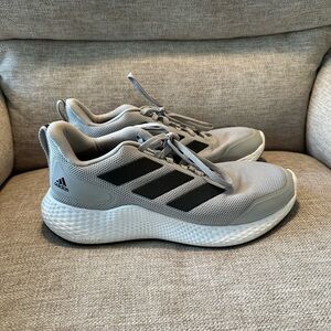 Adidas Bounce Sneakers (Men’s Size 6)